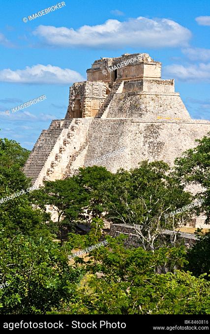 Anicent mayan pyramid (Pyramid of the Magician) (Adivino) in Uxmal, Mérida, Yucatán, Mexico, Central America