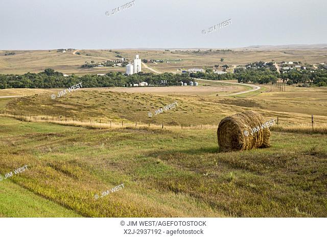 Midland, South Dakota, a rural townin Haakon County, population 129