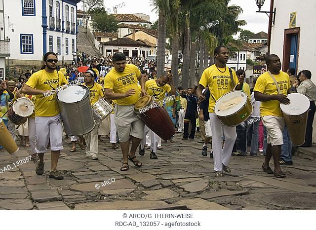 Festa de Nossa Senhora do Rosario dos Homens Pretos de Diamantina Diamantina Minas Gerais Brazil religious festival drummer musician musicians