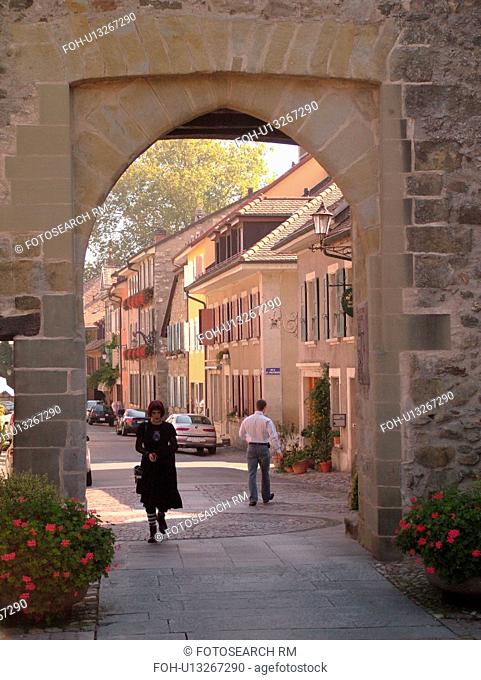 Switzerland, Europe, Vaud, St. Prex, La Cote, village, gate