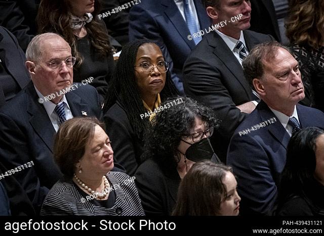 Retired Justice Anthony Kennedy, Justice Ketanji Brown Jackson, Justice Sonia Sotomayor, Justice Samuel Alito, Justice Sonia Sotomayor