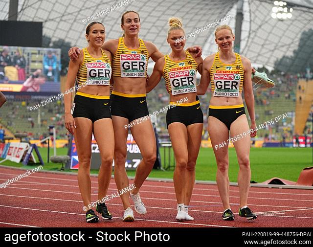 19 August 2022, Bavaria, Munich: Athletics: European Championships, Olympic Stadium, women, 4x100 meter relay, round 1, Rebekka Haase (l-r), Alexandra Burghardt