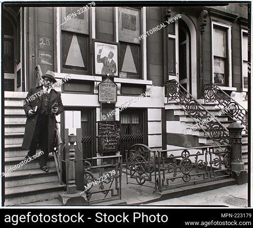 Church of God, 25 East 132nd Street, Manhattan. Abbott, Berenice, 1898-1991 (Photographer) Federal Art Project (New York, N.Y.) (Sponsor)