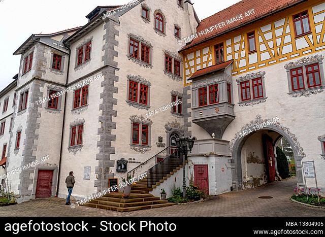 Europe, Germany, Baden-Wuerttemberg, Neckar Valley, Neckarwestheim, Liebenstein Castle, view of gatehouse and palas