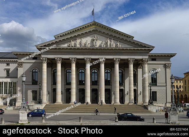 National Theatre, Max-Joseph-Platz, Munich, Bavaria, Germany, Europe
