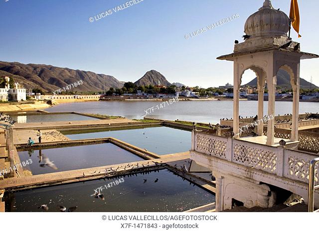 Ghats, holy lake, pushkar, Rajasthan, india