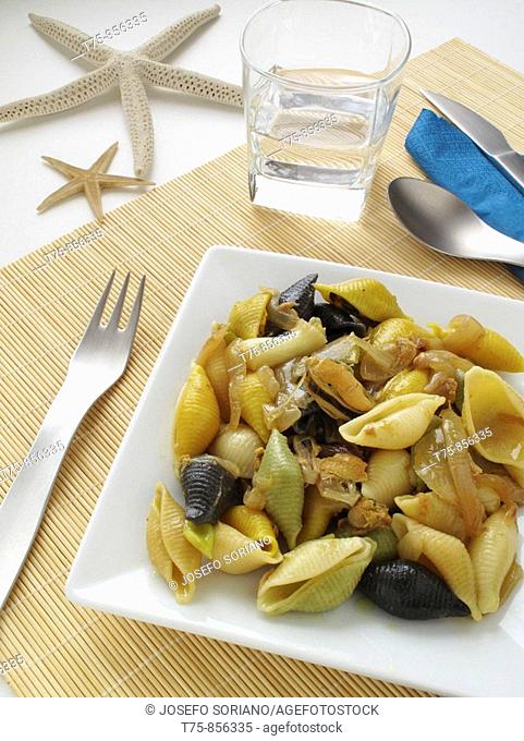 Sicilian Pasta with mussels
