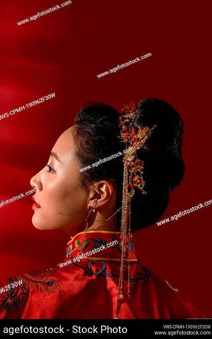 A beautiful Chinese bride