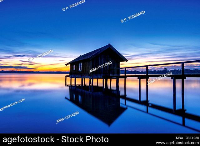 Boathouse at twilight on Ammersee, Stegen, Fünfseenland, Upper Bavaria, Bavaria, Germany, Europe