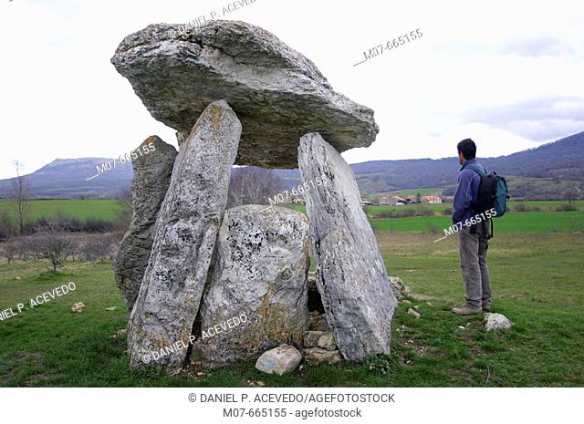 Sorginetxe dolmen. Alava, Euskadi, Spain