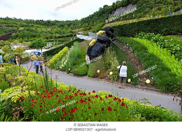 England, Cornwall, St Blazey. The Great Bee at Eden Project in Cornwall