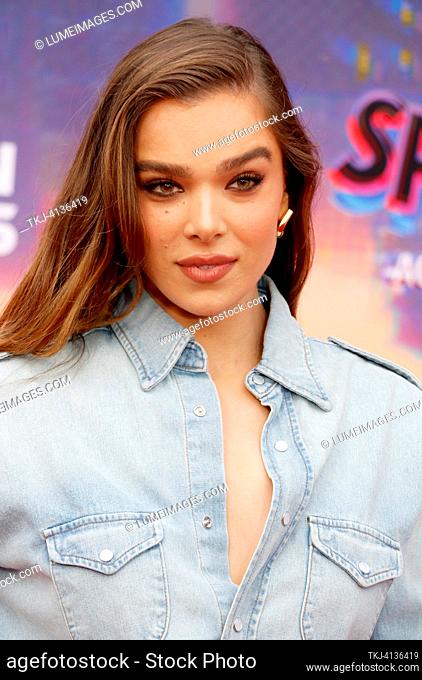 Hailee Steinfeld at the premiere of 'Spider-Man: Across the Spider-Verse' held at the Regency Village Theater in Westwood, USA on May 30, 2023