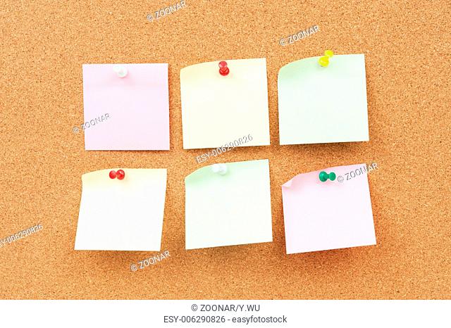 Thumbtack and note paper group