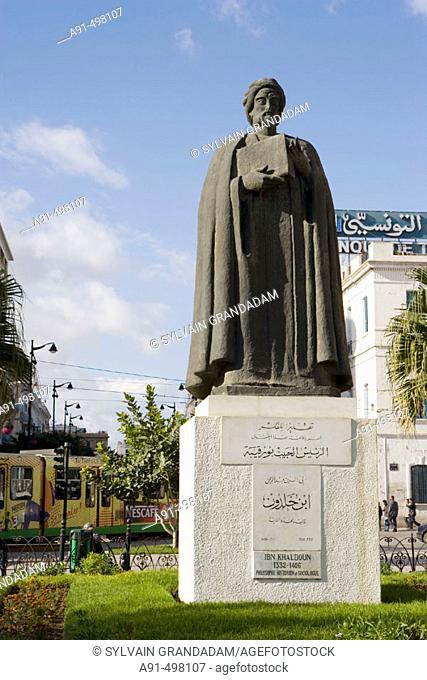 Statue of Ibn Khaldun. Avenue Bourguiba. City of Tunis. Tunisia