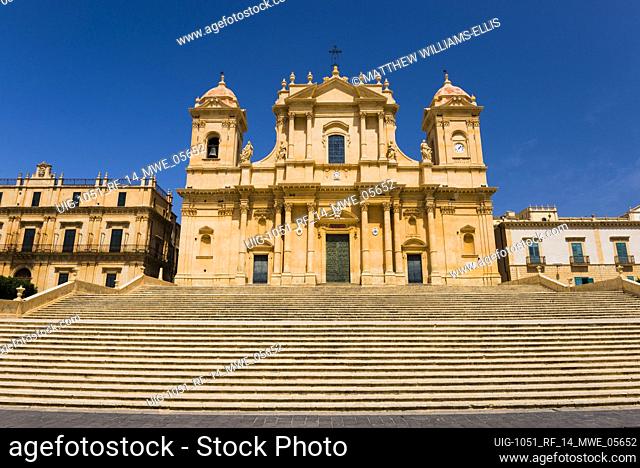 Noto, the iconic Duomo (St Nicholas Cathedral, Cattedrale di Noto), a large Baroque building in Noto, Sicily, Italy, Europe