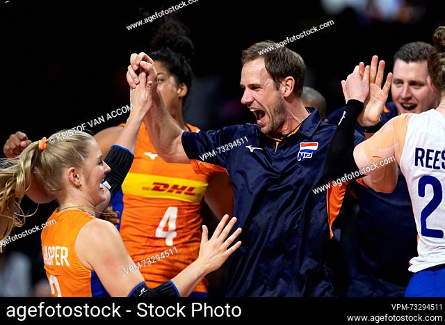 Dutch head coach Felix Koslowski celebrates after winning a volleyball game between Italy and The Netherlands, Sunday 03 September 2023 in Brussels