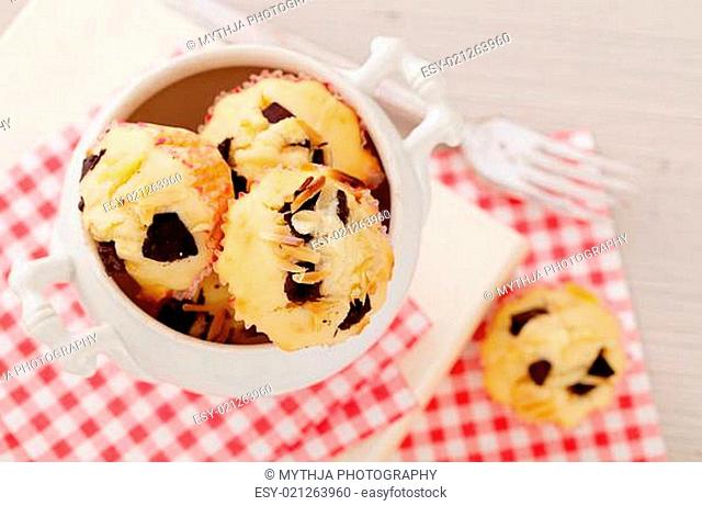 Chocolate chips and almond muffins
