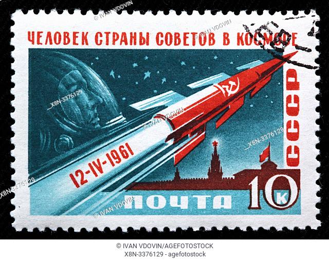 Launch of the First Manned Space Flight, Yuri Gagarin (1934-1968), Cosmonaut, Hero of the USSR, postage stamp, Russia, USSR, 1961