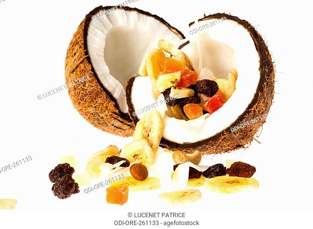 Coconut dry fruits