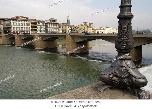 Ponte alle Grazie, Arno River, Florence, Italy