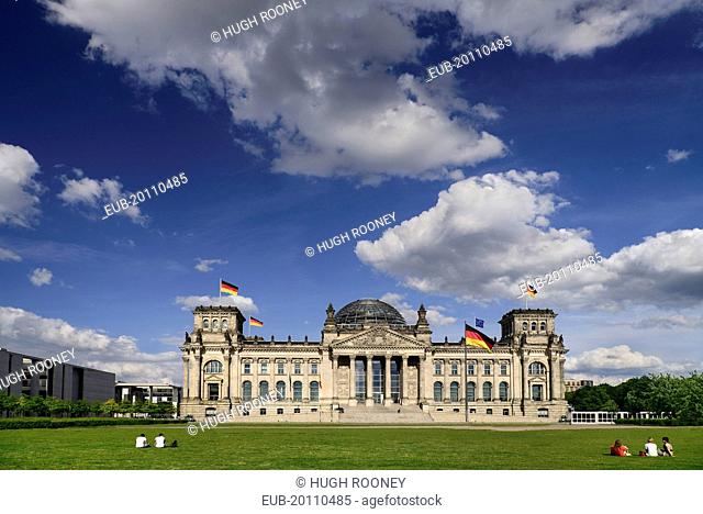 Exterior front view of the Reichstag building which is the seat of the German Parliament designed by Paul Wallot 1884-1894 with glass dome by Sir Norman Foster...