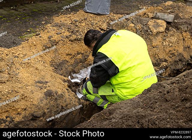 Illustration picture shows the installation of optical fiber in a residential area in Ghent, Tuesday 08 February 2022. Proximus called on the government to...