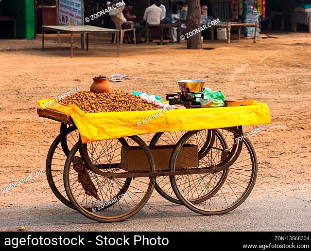 Traditional trade in India with fruits, vegetables, nuts and spices