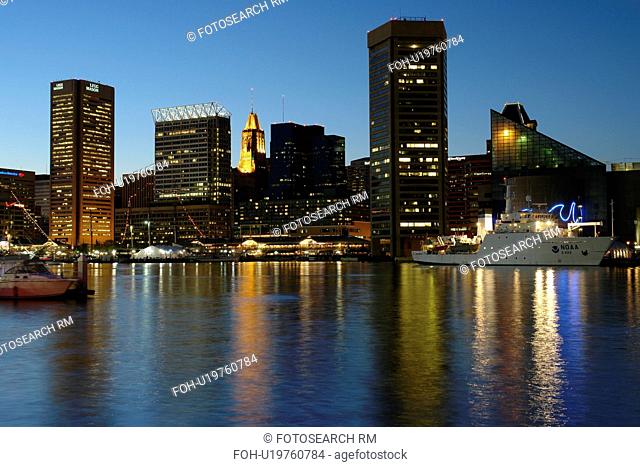 Baltimore, MD, Maryland, Chesapeake Bay, Downtown Skyline, Inner Harbor, evening