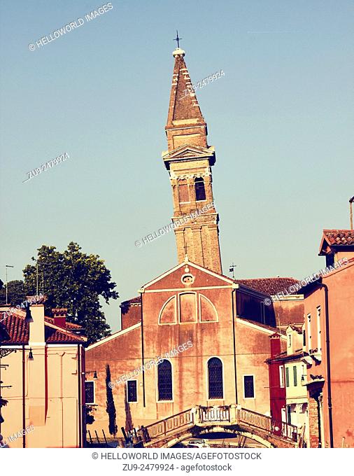 Church of San Martino with its famous leaning campanile, Burano, Venetian Lagoon, Veneto, Italy, Europe