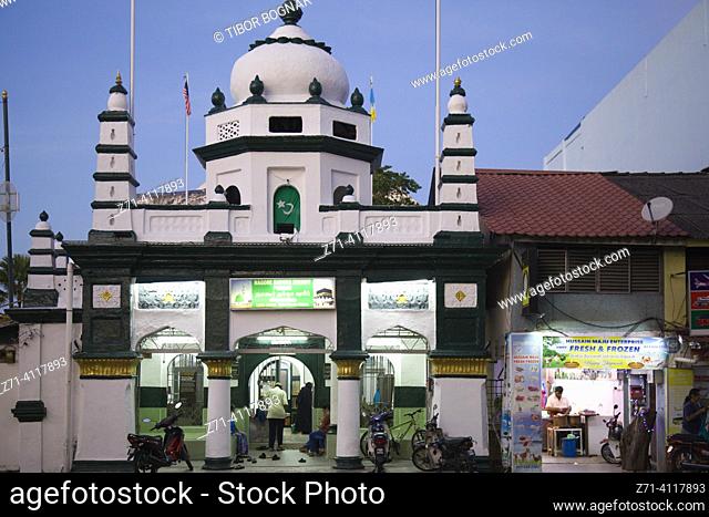 Malaysia, Penang, Georgetown, Nagore Dargha Sheriff, Muslim shrine. Nagore Dargha Sheriff is a famous Muslim shrine in Georgetown, Penang, Malaysia