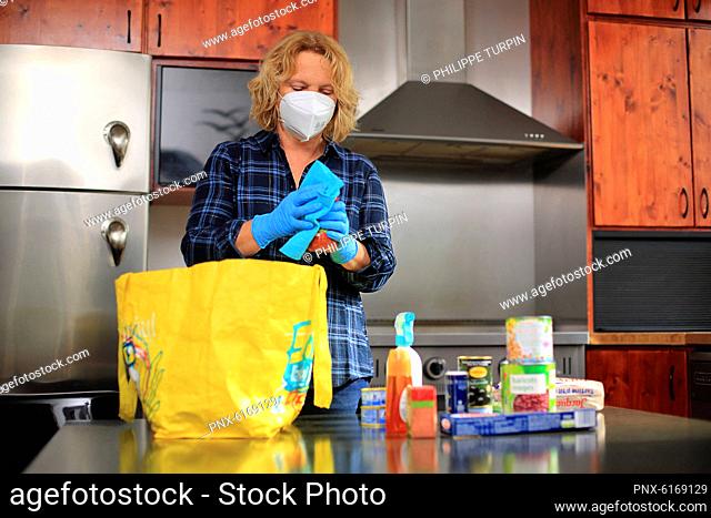 Daily life and cleaning during the Coronavirus epidemic