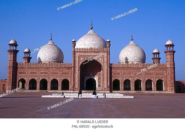 Facade of mosque, Badshahi Masjid, Lahore, Pakistan