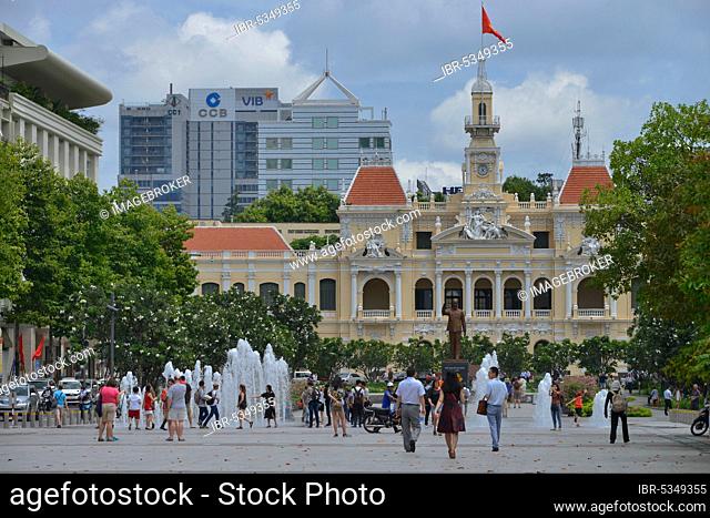 Old City Hall, Nguyen Hu Boulevard, Ho Chi Minh City, Vietnam, Asia