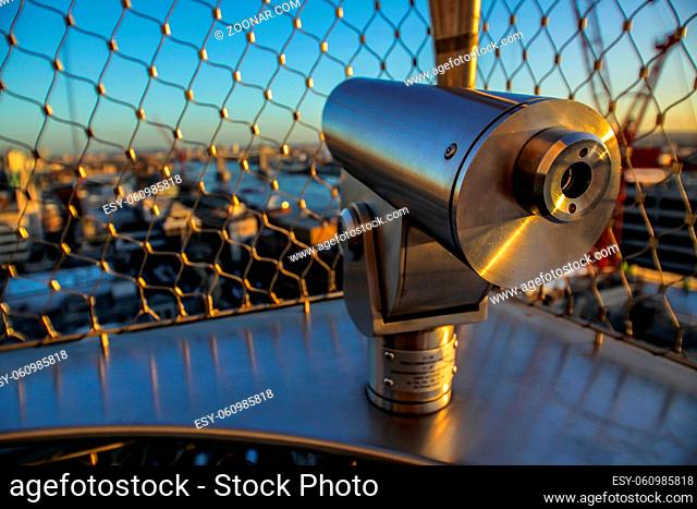 Telescope at top of the Monument near London Bridge