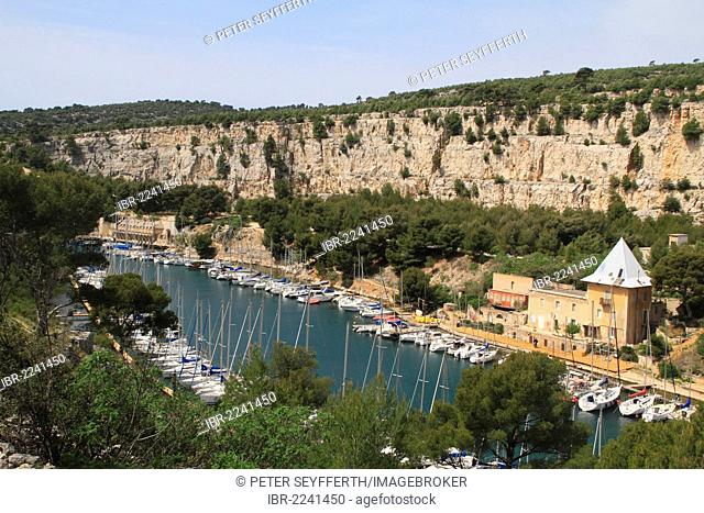 Calanque de Port-Miou, Cassis, department of Bouches du Rhône, Provence-Alpes-Côte d'Azur region, France, Mediterranean, Europe