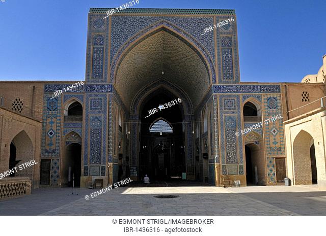 Friday or congregational mosque in the historic town of Yazd, UNESCO World Heritage Site, Iran, Persia, Asia