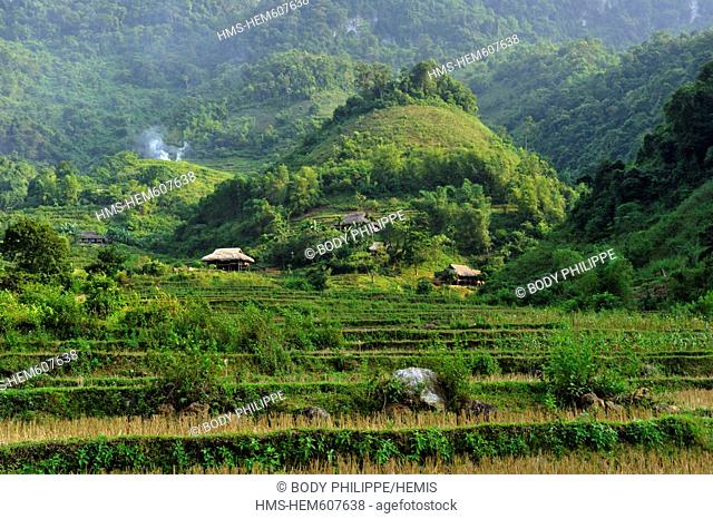 Vietnam, Ninh Binh Province, Cuc Phuong National Park, Ban Hieu, valley