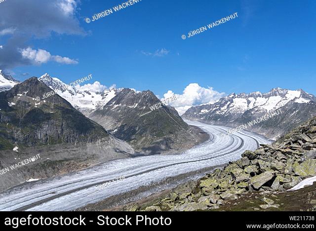Landscape with the Aletsch Glacier from the Bettmerhorn viewpoint, Bettmeralp, Valais, Switzerland, Europe