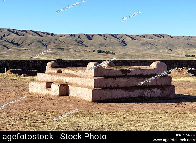 Ceremonial platform, pre-Inca ruins of Tiwanaku, also Tiahuanaco, Unesco World Heritage Site, La Paz Department, Bolivia, South America