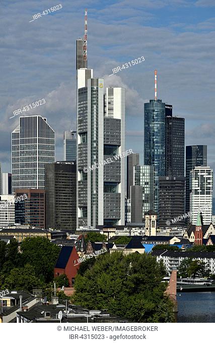 Skyline, Financial District, TaunusTurm, Tower 185, Commerzbank, Messeturm, Helaba Hessische Landesbank, German Bank, Frankfurt, Hesse, Germany