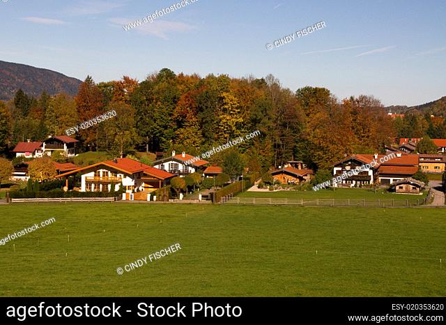 Rottach-Egern, Tegernsee, Häuser, Einfamilienhäuser, wohnen, Dorf, Tal, Oberbay
