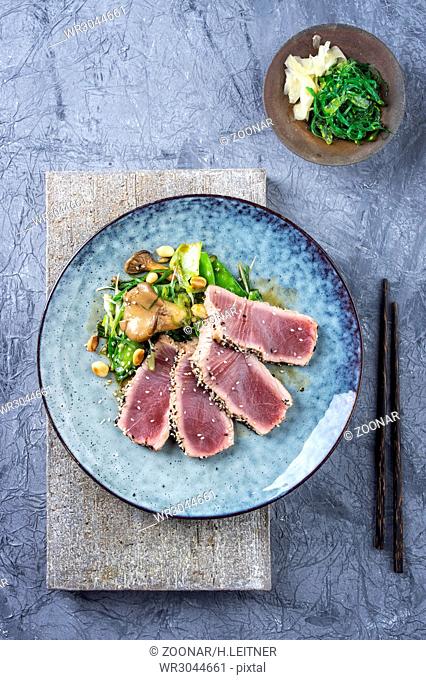 Tuna Tataki with Vegetable