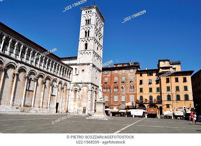 Lucca (Italy): Piazza San Michele, with San Michele in Foro Church’s bell-tower