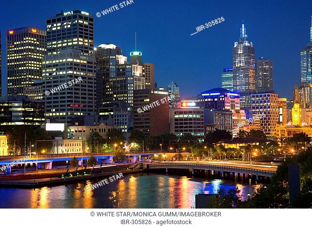 Skyline at Yarra River, Melbourne, Victoria, Australia