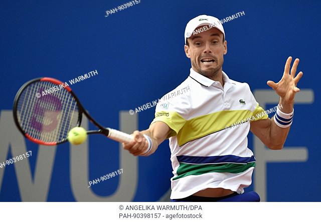 Spain's Roberto Bautista Agut during the match against German player Yannick Hanfmann during the men's singles tennis event at the ATP Tour in Munich, Germany