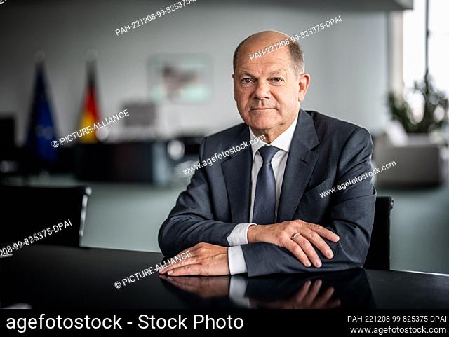 FILED - 17 June 2022, Berlin: Chancellor Olaf Scholz (SPD), photographed during an interview with dpa Deutsche Presse-Agentur GmbH in his office in the Federal...
