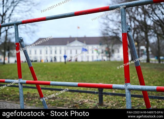14 March 2023, Berlin: Barriers stand in front of Bellevue Palace. The highest security level applies to Netanyahu's stay in Berlin
