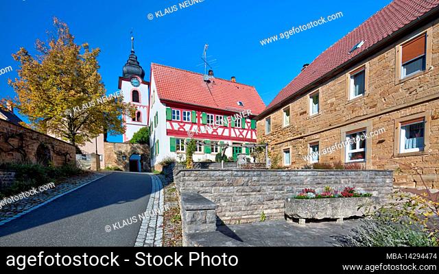 Church castle, simultaneous church St. Martin, house facade, half-timbered, autumn, Markt Herrnsheim, Franconia, Germany, Europe