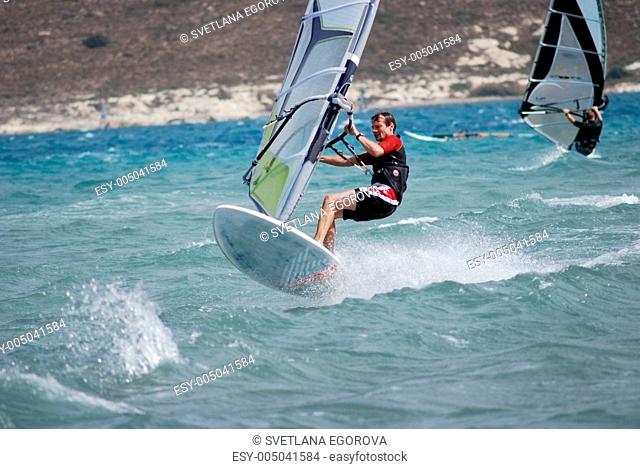 windsurfing on the move
