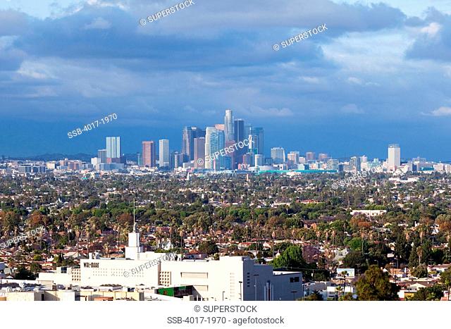 Los Angeles Skyline from Baldwin Hills on a cloudy day